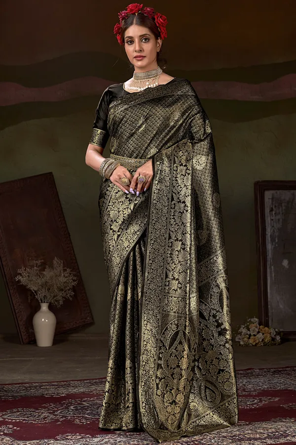 https://d1311wbk6unapo.cloudfront.net/NushopCatalogue/tr:f-webp,w-600,fo-auto/SAREE D6 BLACK_1682406295432_933n73jtiillthm.jpg__Kamya